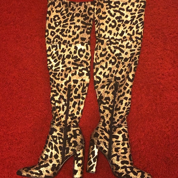 SHOEDAZZLE thigh high leopard boots - Picture 2 of 8